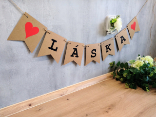 Girlanda (praporky) - LÁSKA